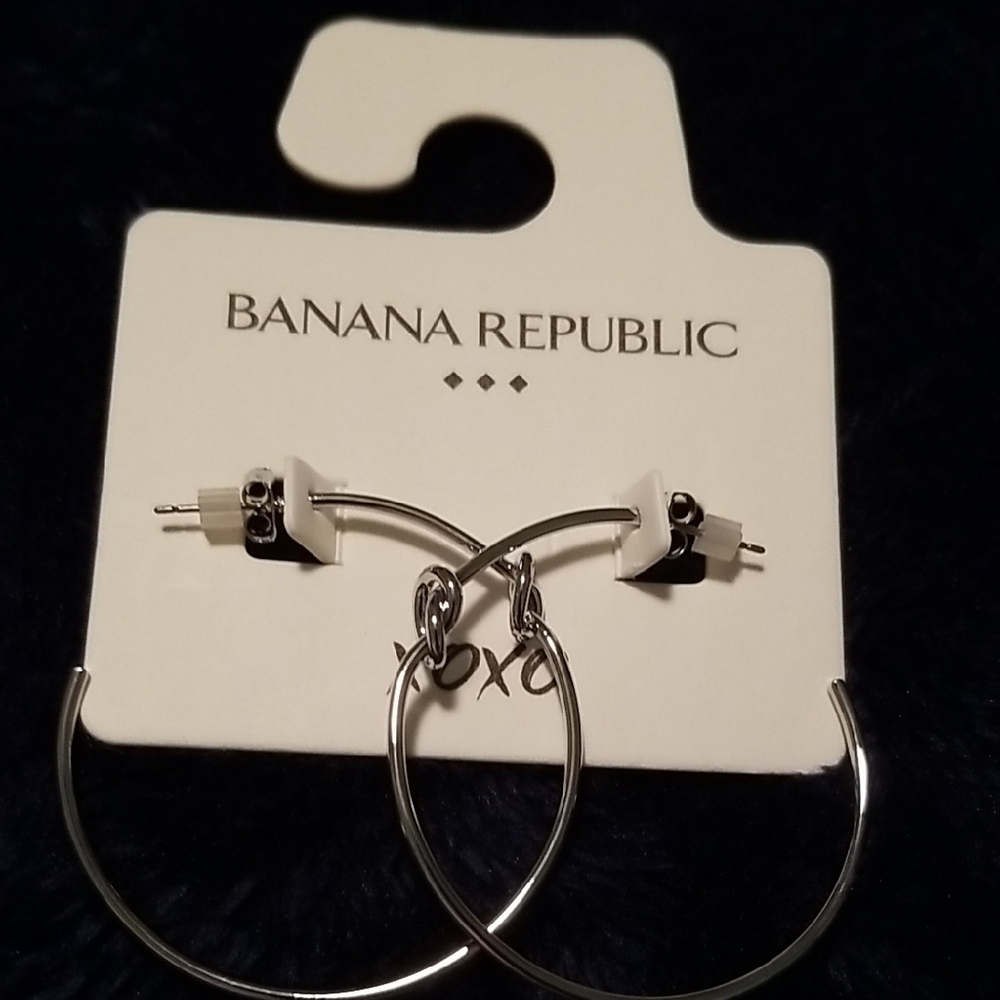 Banana Republic Sleek Silver Hoop Earrings